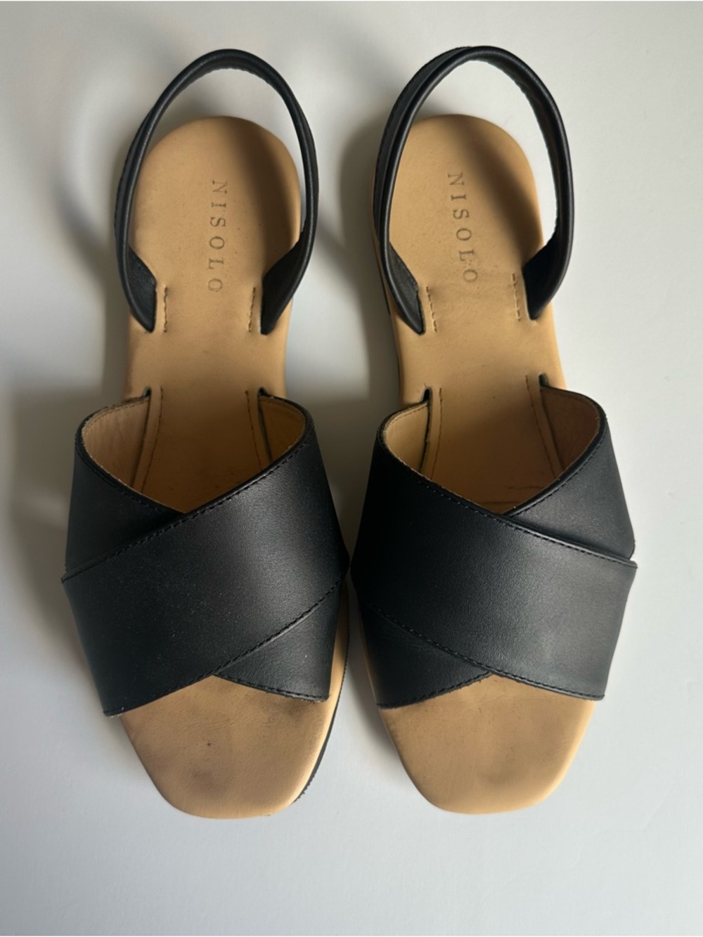 Nisolo Women's All-Day Cross Strap Sandal